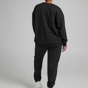 Conjunto de chándal Jogger de moda para mujer Otoño Invierno Sudadera con capucha y pantalones de lana gruesa Ropa deportiva cálida con servicio de etiqueta privada - Product Image 3