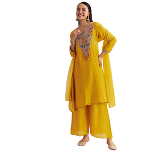 Conjunto de Kurta Dupatta de seda amarilla Dola con trabajo de Zardosi e hilo, venta al por mayor de Ropa Étnica para mujer, atuendo de fábrica de ropa OEM - Product Image 3