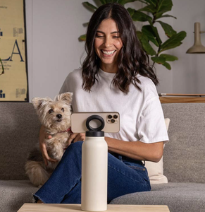 Offres Spéciales 24oz Double Paroi Vide En Acier Inoxydable Gobelet 12-24hr Isolation Thermique Écologique Bouteille D'eau Magnétique Téléphone - Product Image 4