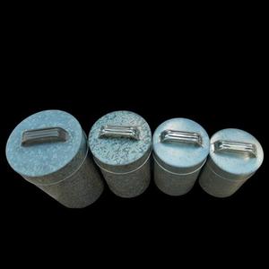 Ensemble de 3 récipients de stockage de nourriture galvanisés avec un design charmant, parfaits pour l'organisation de la maison et de la cuisine. - Product Image 4