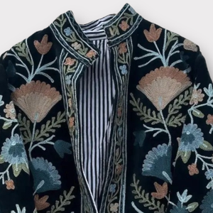 Veste indienne en coton Suzani faite à la main Veste courte brodée à la main Manteau unisexe Veste courte Suzani faite à la main - Product Image 3