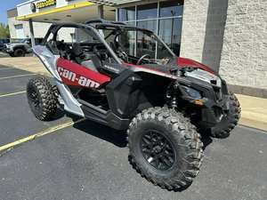 Atractivo Can-Am Maverick X3 DS Turbo 2025-2026, Nuevo Vehículo Utilitario Deportivo Recreativo - Product Image 6