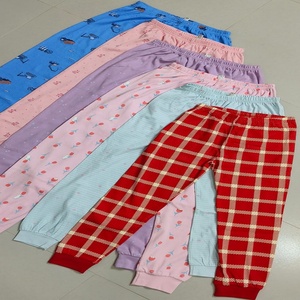 Leggings en tricot de coton entièrement imprimés de haute qualité pour bébés garçons avec stock de printemps surplus de lots excédentaires - Product Image 3