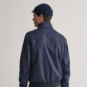 Elegante Chaqueta ligera para hombre: alta calidad, cómoda e ideal para atuendos modernos e informales - Product Image 2