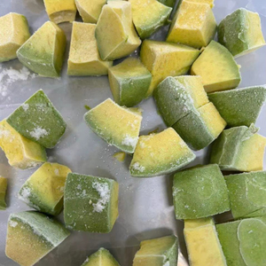Avocat frais congelé du Vietnam emballé en gros pour l'exportation Parfait pour les marques de smoothie et les produits prêts à manger - Product Image 1