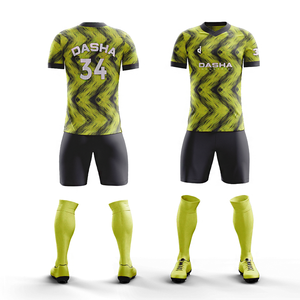 Maillot de football avec logo personnalisé et ensemble d'uniformes de football respirants à séchage rapide Journal personnalisé OEM Service Vêtements de sport pour les joueurs - Product Image 5