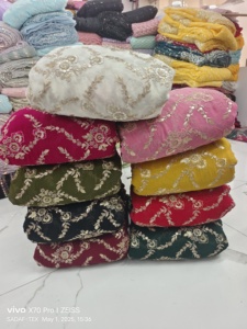 Nuovo Zari aggiornato con sequenza pesante Chiffon Georgette tessuto per le donne abiti disponibili in Stock - Product Image 5