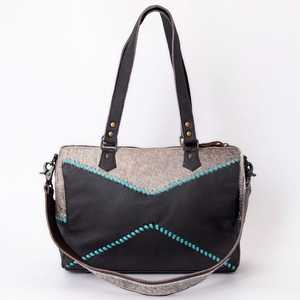 กระเป๋าหนังวินเทจทำด้วยมือสไตล์โบฮีเมียนหนังวัวเฮไอรอนขนพู่ปรับสายรัดได้มีซิปสำหรับสุภาพสตรีซับในผ้าใบ - Product Image 3