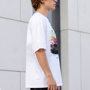 เสื้อยืด DTG สไตล์กราฟิกลำลองทันสมัย ผ้าฝ้ายพรีเมียม นุ่ม ระบายอากาศได้ดี สวมใส่สบายทุกวัน สำหรับผู้ชาย - Product Image 3