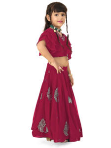 Shoryam Fashion Lehenga Choli brodé en georgette pour enfants, style ethnique, pour les fêtes |   Haut à manches à volants superposés, imprimé feuille d'or, tenues pour filles - Product Image 5