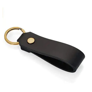 Llavero de cuero funcional hecho para combinar comodidad y durabilidad al tiempo que ofrece un acabado sofisticado - Product Image 5