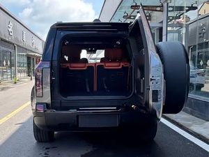 SUV Grande de 6 Plazas, Híbrido Enchufable, Gran Autonomía, Seguro y Confiable, Precio Bajo, 2024 - Product Image 4