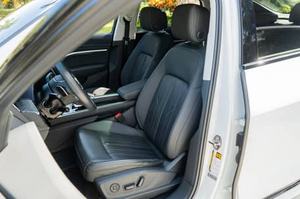 BEST SELLING 2021 A-u-d-i e-tron Sportback Premium Plus Dual-Motor AWD, Système de suspension pneumatique adaptative, Non modifié - Product Image 4