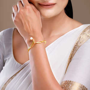 Brazalete dorado de moda Mahadevi para pulsera - Product Image 1