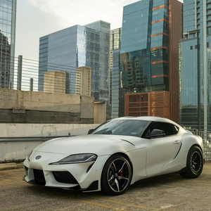 Supra 3.0 Premium 2022 d'occasion, conduite à gauche, 50 001 à 75 000 miles, norme Euro IV, 5 places - Product Image 1