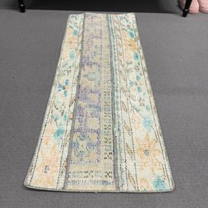 Alfombra Vintage de 1.4x3.8 pies, Alfombra Turca Pequeña, Alfombra Azul y Blanca Sólida - Product Image 2