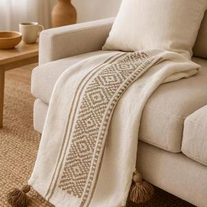 Manta Marroquí Hecha a Mano, Auténtica, Artesanal, Diseño Tribal, Suave, Tejida, Decoración para el Hogar, Regalo - Product Image 1