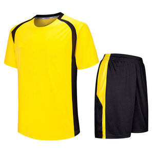 Conjunto de camiseta y pantalones cortos de fútbol de color amarillo y negro de poliéster de lana unisex, ropa deportiva que absorbe la humedad para todo tipo de clima - Product Image 5