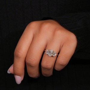 Anillos de Lujo de Alta Gama Hechos a Mano en Oro Amarillo de 18K, Estilo Clásico y Elegante, con Diamante Cultivado en Laboratorio de Corte Ovalado de 1.50 CT, Certificado IGI, para Mujer - Product Image 3