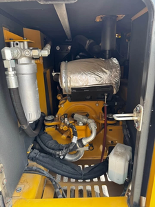 Boîte de vitesses hydraulique mini pour excavatrice sur chenilles 305.5E2 de 6 tonnes, haute qualité, faible consommation de carburant, haute efficacité opérationnelle - Product Image 3