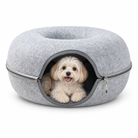 Lit tunnel pour chat Yangyangpet en feutre gris clair avec fermeture éclair