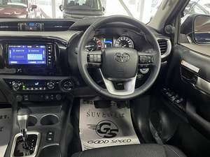 TOYOTA HILUX d'occasion - Product Image 2