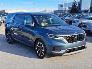 KIA Carnival EX FWD Plus 2024 Usado en Buen Estado, Sin Accidentes, Conducción Izquierda/Derecha - Product Image 5