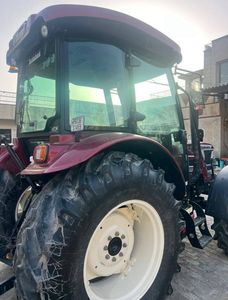 2023 Mahindra Novo รถแทรคเตอร์755ล้อพร้อม4WD 74hp กระท่อม AC อายุการใช้งานยาวนาน4X4เครื่องยนต์ & 180hp 160hp เกียร์75hp กำลังไฟที่ได้รับการจัดอันดับ - Product Image 3