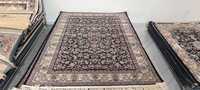 Tapis de sol durable et résistant aux taches pour une grande surface Tapis fabriqué à la machine par un fournisseur indien Soie lavable pour la maison et le bureau