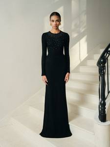 เสื้อคอกลมผ้าขนแกะสไตล์หรูหราสำหรับผู้หญิงผ้าแจ็คการ์ดลายลูกไม้สีขาวเป็นมิตรต่อสิ่งแวดล้อมสำหรับฤดูหนาวของผู้หญิง - Product Image 2