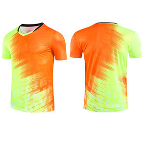 Camisas de hombre de poliéster de alta calidad camisetas de sublimación transpirables para hombre logotipo personalizado de poliéster 100% al por mayor logotipo personalizado OEM - Product Image 5