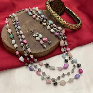 Joyería clásica de lujo con cuentas, conjunto de collar de triple capa con pendientes, perfecto para el uso diario en fiestas, conjunto de joyería con abalorio Simple - Product Image 2