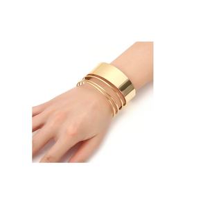 Bracelet en laiton Design Bijoux pour femmes Bracelet fait main Mode Bracelet en acier inoxydable or et au meilleur prix - Product Image 3