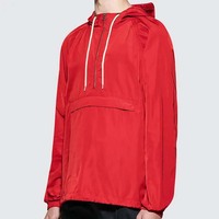 Vestes coupe-vent respirantes en toile rouge unie de haute qualité 2026 avec logo personnalisé imprimé sur le devant pour les sports de plein air