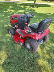 Tondeuse à gazon Craftsman, 21 chevaux - Product Image 2