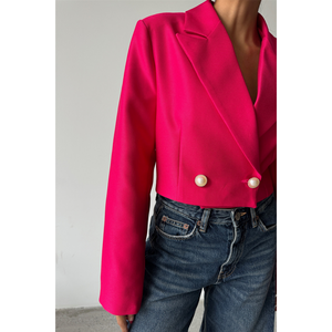 Veste courte printanière fuchsia avec détail de boutons perlés accrocheurs au dos - Product Image 4