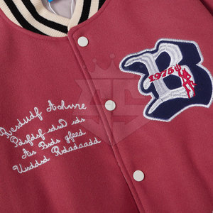 Concevez votre propre veste d'hiver personnalisée de style Letterman avec col montant, logo sur le devant, mélange de laine de haute qualité, respirante et écologique - Product Image 3