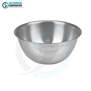 Bassin en acier inoxydable de qualité hospitalière avec marquages gradués pour une mesure précise des solutions utilisées en laboratoire clinique - Product Image 1