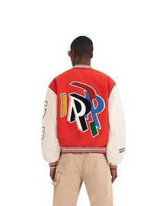 2025 Unisex Premium Custom Letterman Varsity Jacket Lona de alta calidad Diseño Premium Custom Black Leather Sleeves al por mayor - Product Image 4