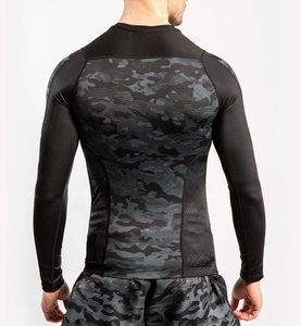 <b>High</b> Quality Lightweight Men's Rash Guard with Custom Logo Printing Best Design Material <b>Low</b> MOQ - Product Image 2