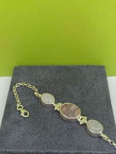 กำไลข้อมือเงินแท้ 925 ประดับทับทิมและโอปอล งานแฮนด์เมด เครื่องประดับอัญมณีสั่งทำพิเศษ ขายส่ง - Product Image 3