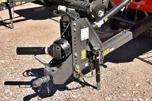 Tracteur à chenilles Massey Ferguson 1844S modèle 2024 avec moteur Deutz, composants principaux incluant moteur, boîte de vitesses, engrenage, moteur - Product Image 5