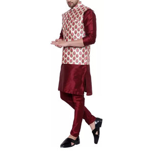 Vente en gros de gilets personnalisés pour hommes nouvellement conçus Slim Fit avec décoration de poche tissu matériel style d'impression à vendre - Product Image 4