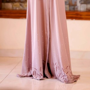 ชุดเดรสยาวมุสลิมแบบเรียบง่ายคุณภาพสูงสำหรับผู้หญิง ไซส์ใหญ่ ผ้าไหมแท้ 100% ผลิตในปากีสถาน ขายส่ง - Product Image 5