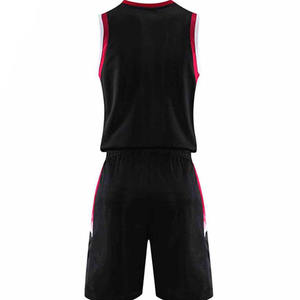 Conjuntos de uniformes de baloncesto para hombre personalizados al por mayor camisetas cómodas de secado rápido transpirables profesionales camiseta de baloncesto barata - Product Image 5