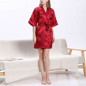 เสื้อคลุมผ้าไหมเกรดสูงสำหรับผู้หญิงเสื้อคลุมผ้าไหมดีไซน์แบบพรีเมียม - Product Image 6