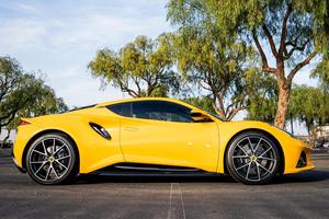 2024 L o t u s E MI RA V6 Primera edición AWD Low Kilometraje Caja de cambios automática para automóvil Dirección izquierda Gas oscuro/condición eléctrica - Product Image 6