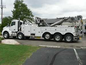 Camión Comercial Resistente Usado del 2024, Motor Diésel Eficiente, Perfecto para Construcción de Larga Distancia y Suministrado desde Japón - Product Image 5