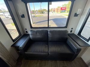 รถอาร์คติกวูล์ฟ 3880 รุ่นปี 2021 มือสอง - Product Image 5