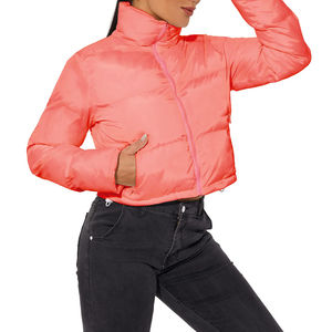 Veste matelassée courte à manches longues pour femmes, best-seller, fabriquée en usine, nouvelle arrivée, vente en gros personnalisée avec motif uni - Product Image 1